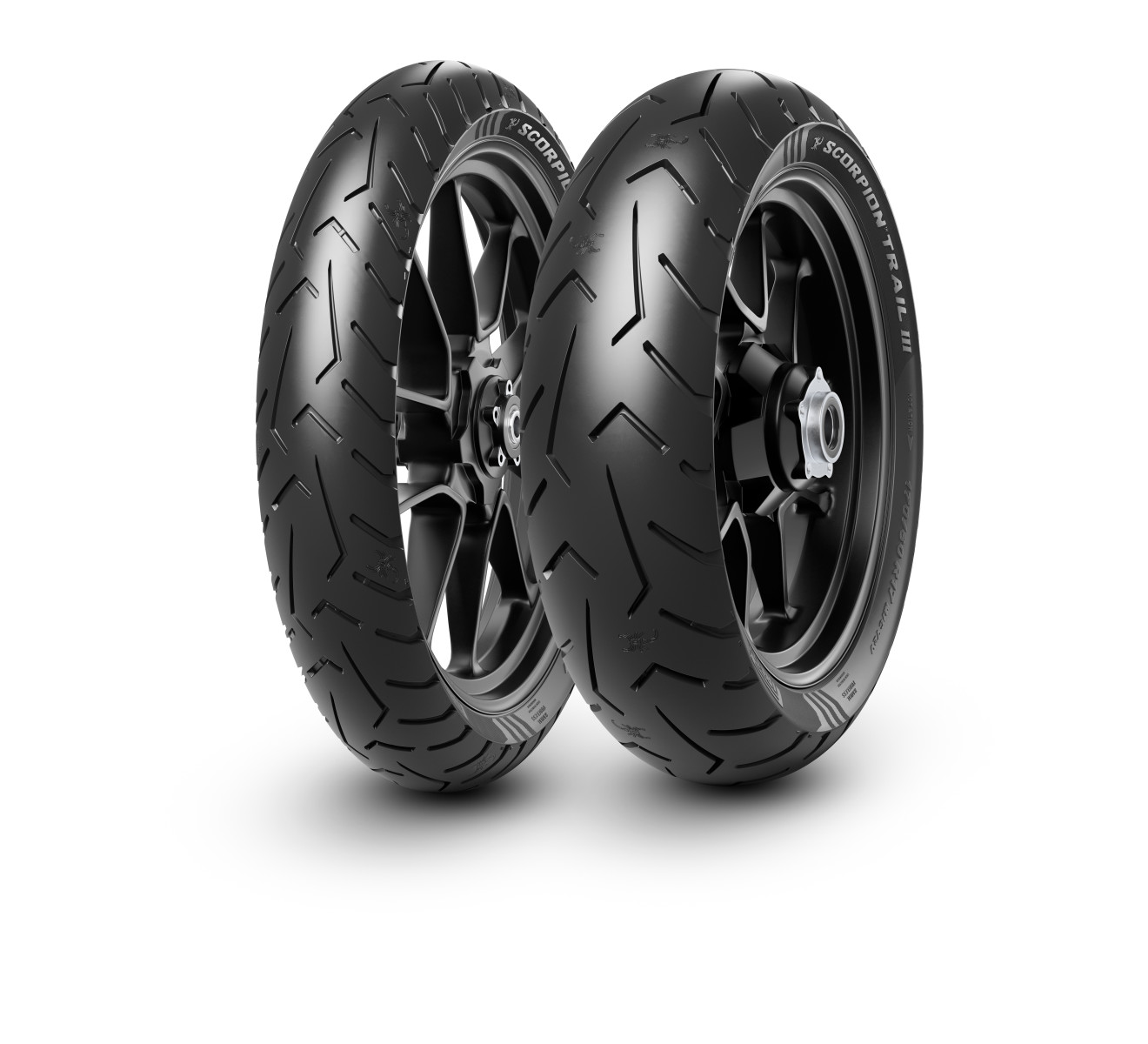 Gomme Nuove Pirelli 130/80 R17 65V SCORPION TRAIL III pneumatici nuovi Estivo